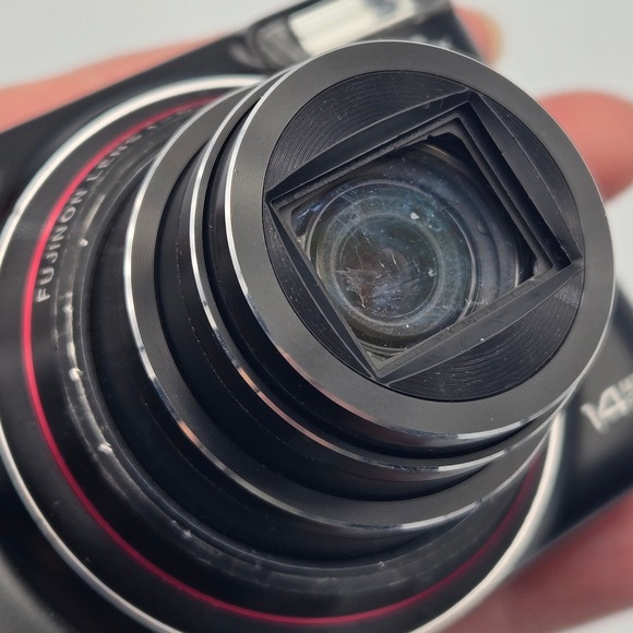 Fujifilm Digital Camera FinePix T310 Black 14MP 10x Optical Zoom + Accessories - Picture 14 of 16